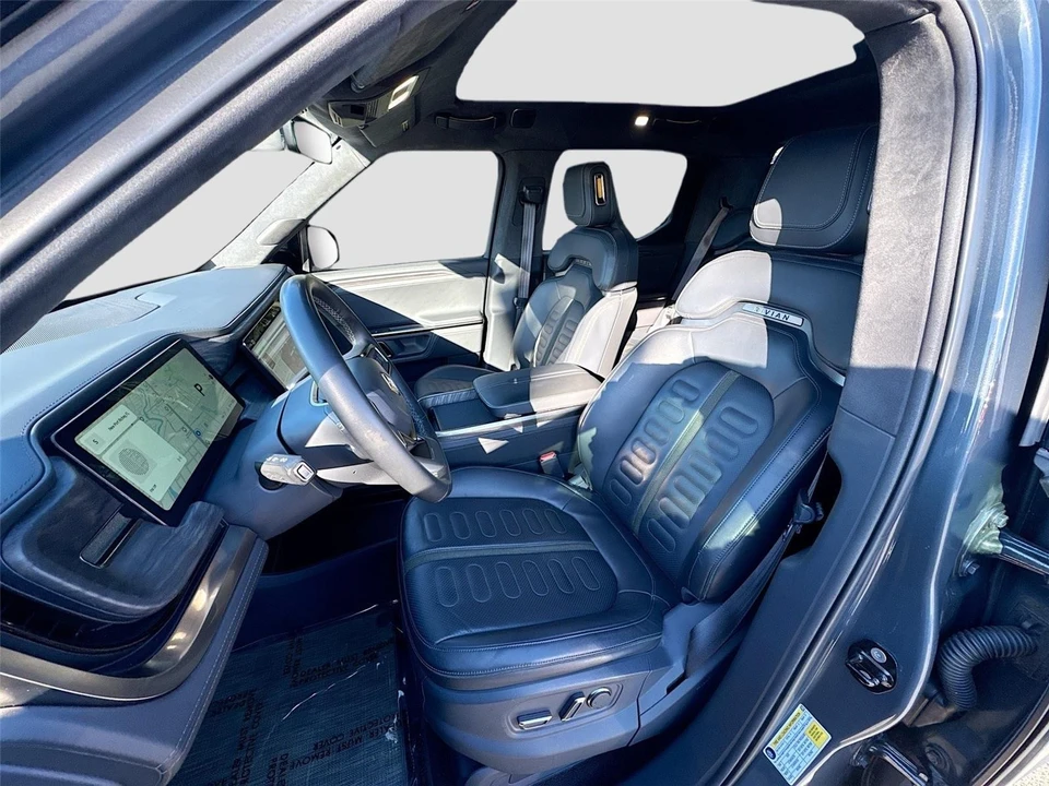 2022 Rivian R1T - Image 3 of 21