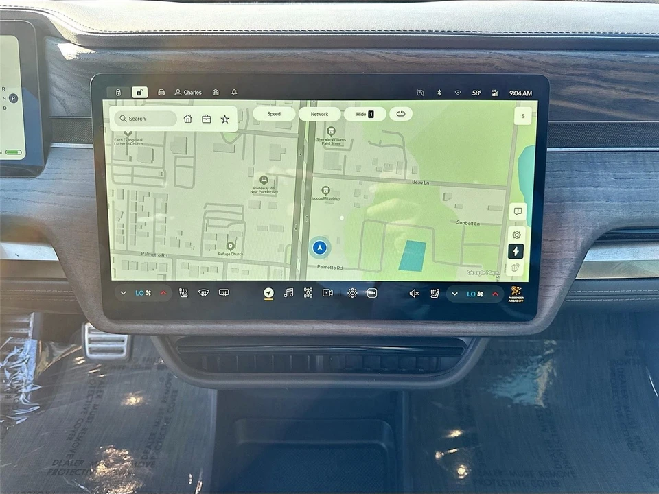 2022 Rivian R1T - Image 13 of 21