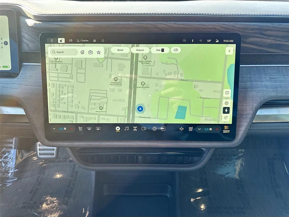 2022 Rivian R1T - Image 13 of 21