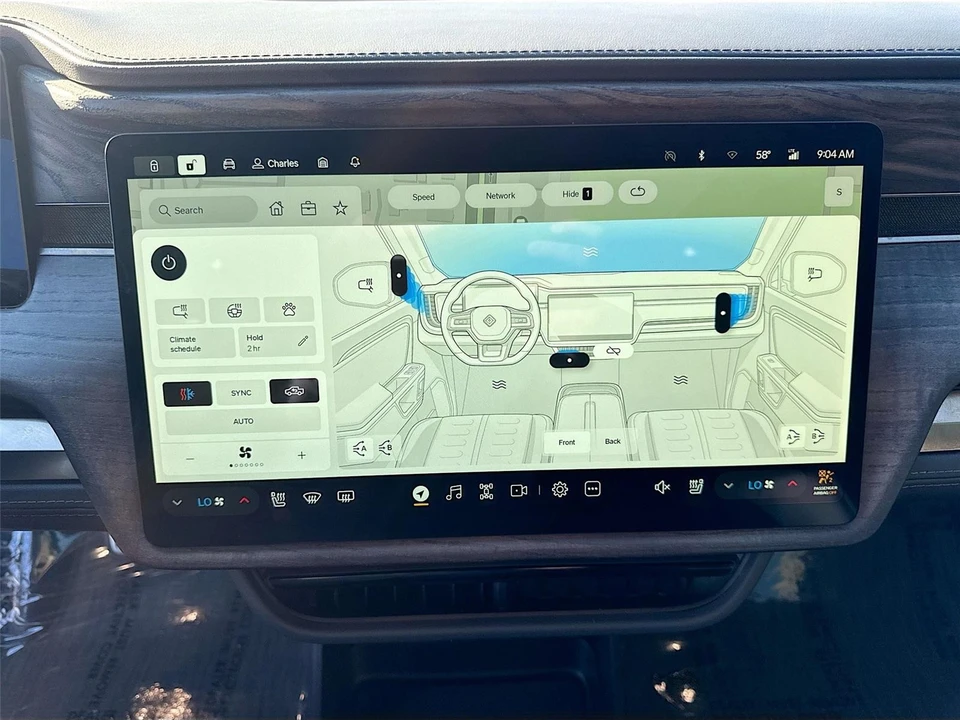 2022 Rivian R1T - Image 15 of 21