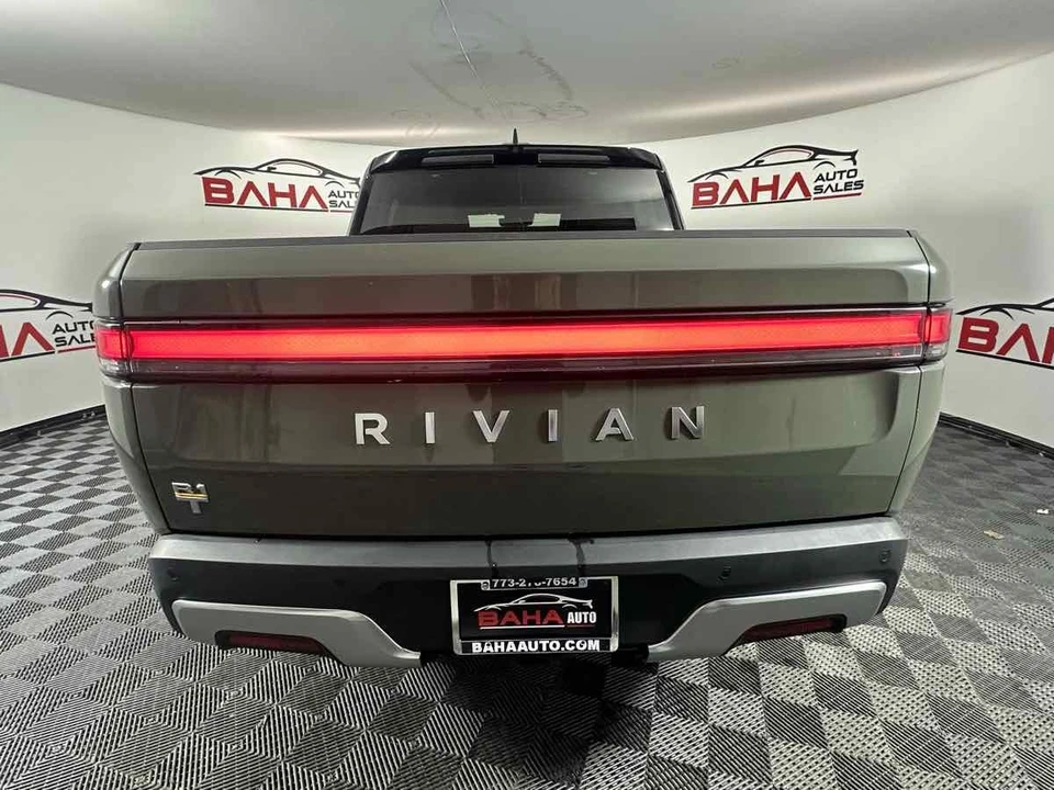 2022 Rivian R1T - Image 7 of 21