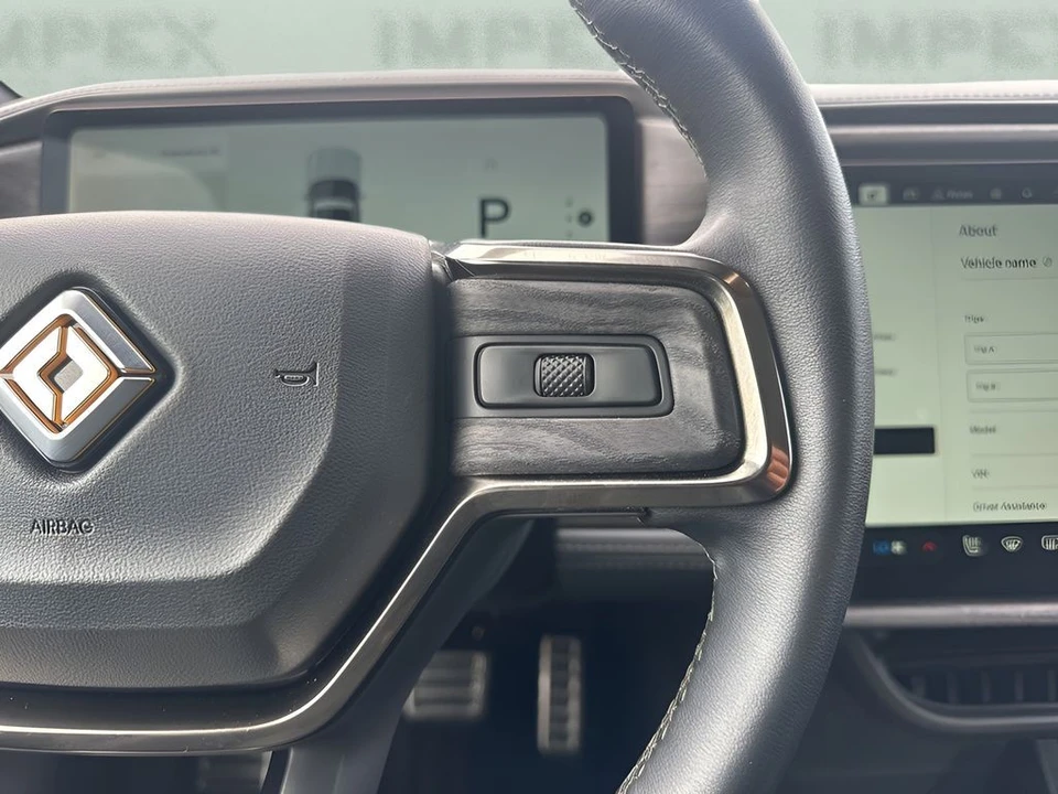 2022 Rivian R1T - Image 18 of 21
