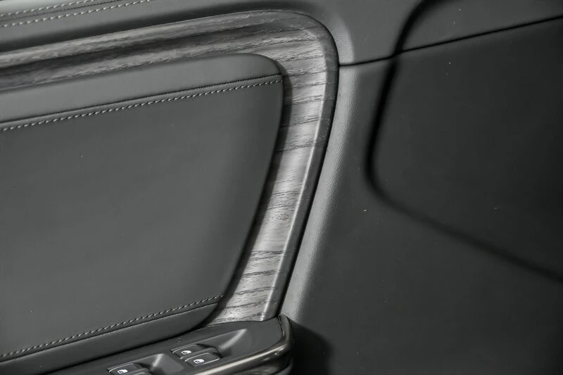 2022 Rivian R1T - Image 15 of 21