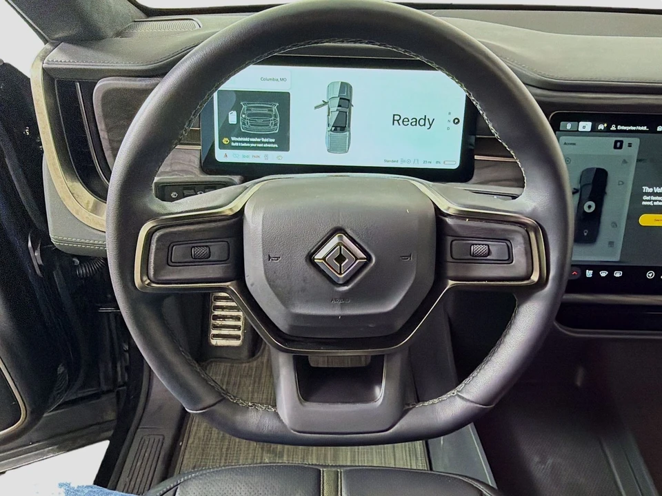 2022 Rivian R1T - Image 13 of 21