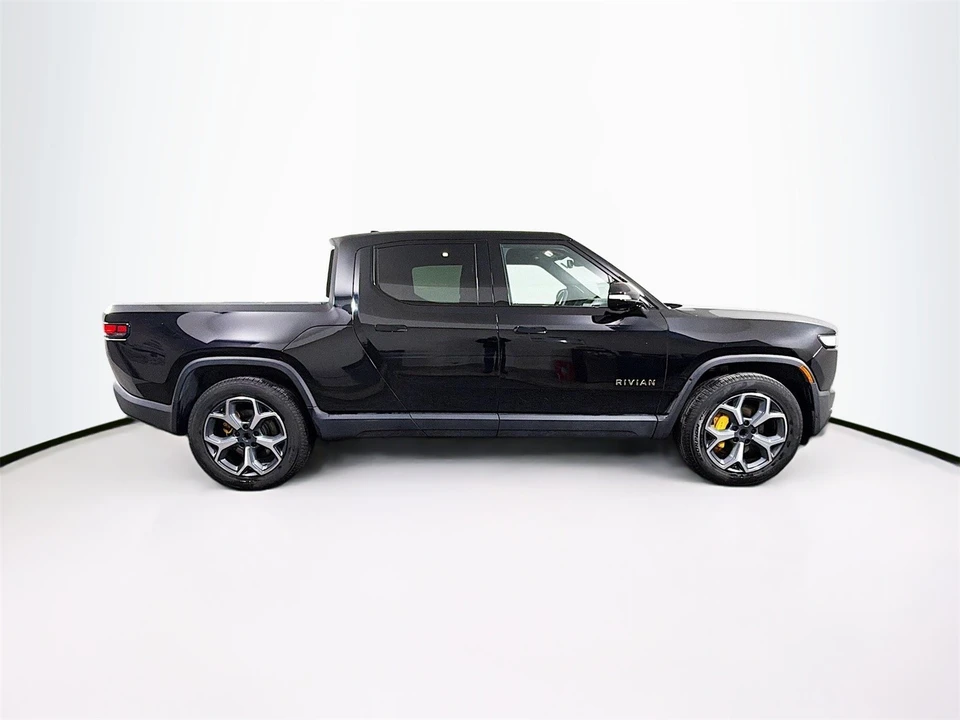 2022 Rivian R1T - Image 9 of 12