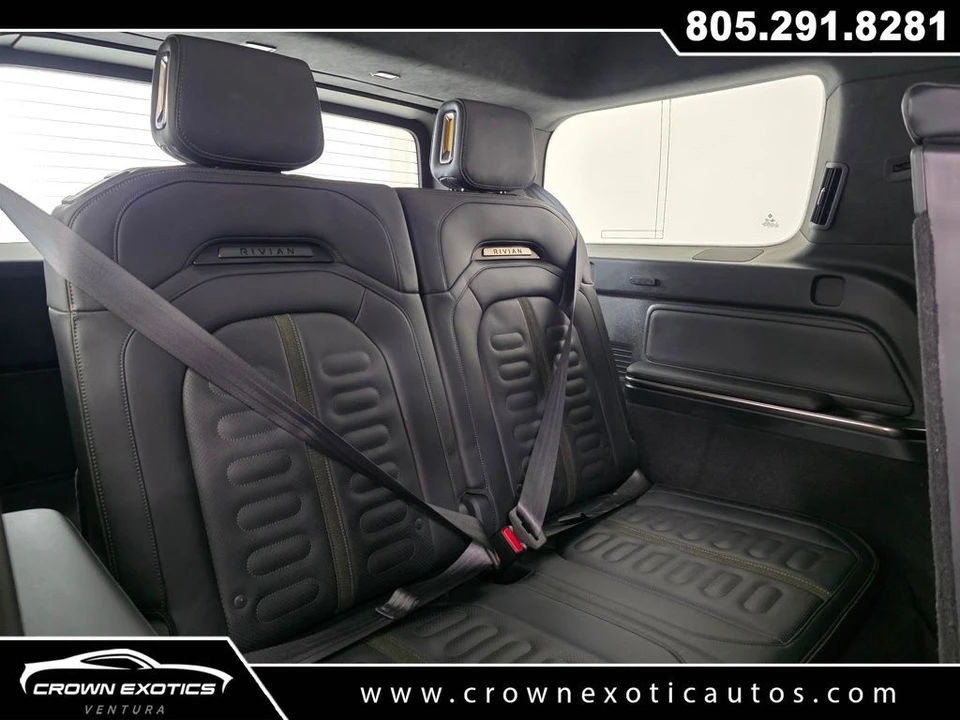 2022 Rivian R1S - Image 13 of 21