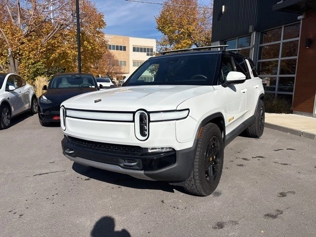 2022 Rivian R1S - Image 4 of 21