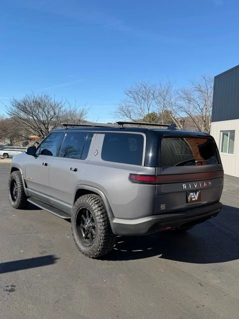 2022 Rivian R1S - Image 6 of 21