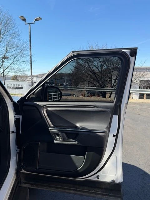 2022 Rivian R1S - Image 15 of 21