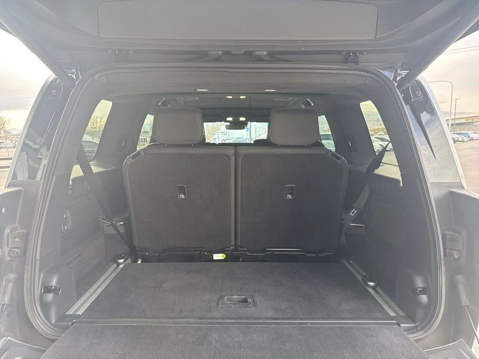 2022 Rivian R1S - Image 13 of 21