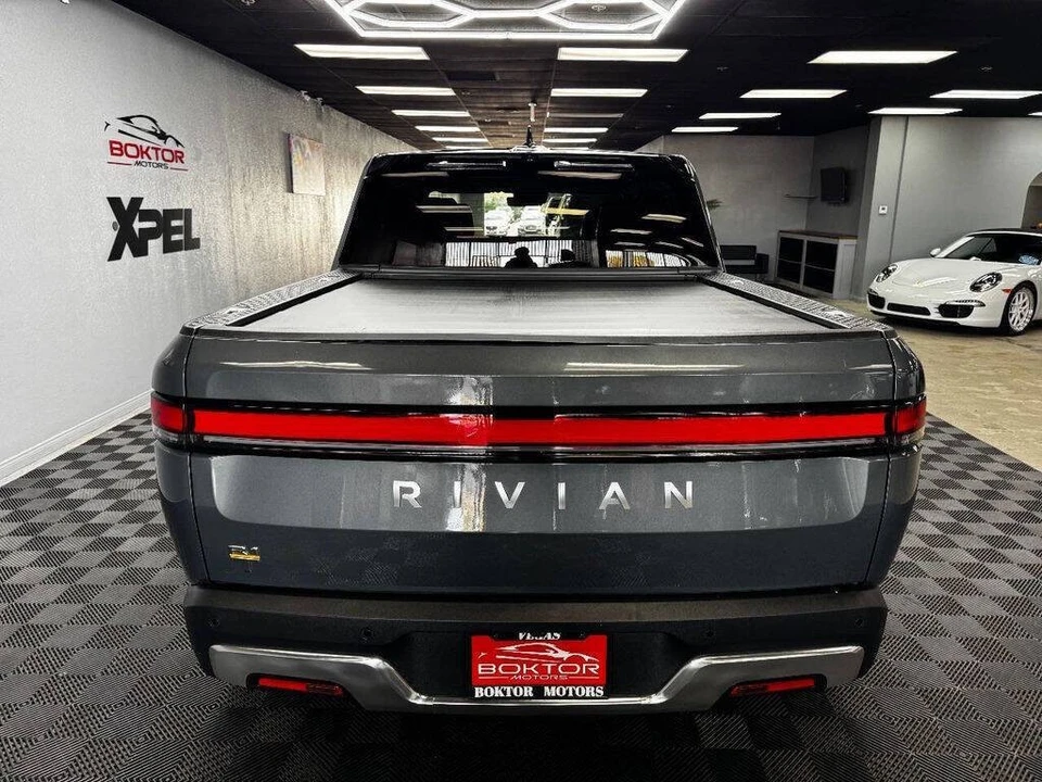 2022 Rivian R1T - Image 13 of 21