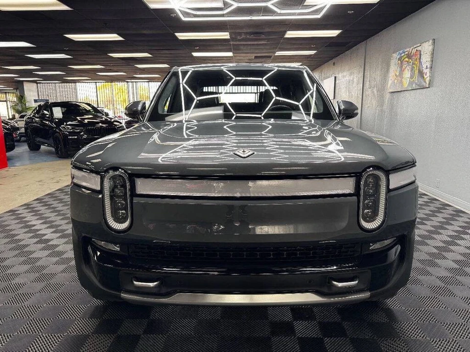 2022 Rivian R1T - Image 4 of 21