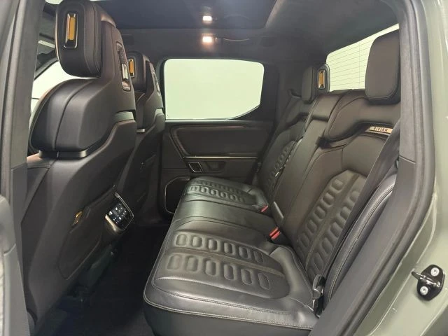 2022 Rivian R1T - Image 16 of 21