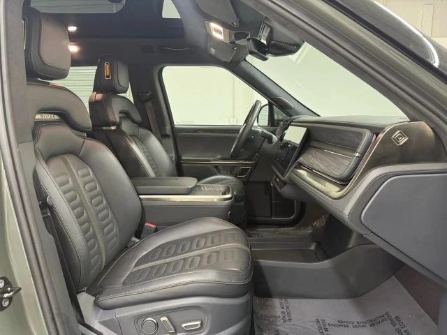2022 Rivian R1T - Image 11 of 21
