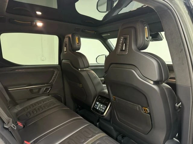 2022 Rivian R1T - Image 13 of 21