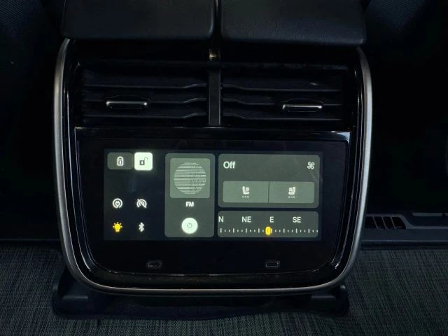 2022 Rivian R1T - Image 21 of 21