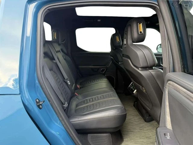 2022 Rivian R1T - Image 15 of 21