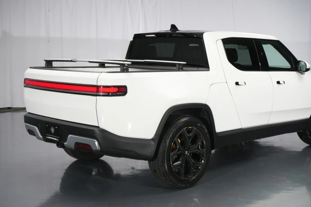 2022 Rivian R1T - Image 18 of 21