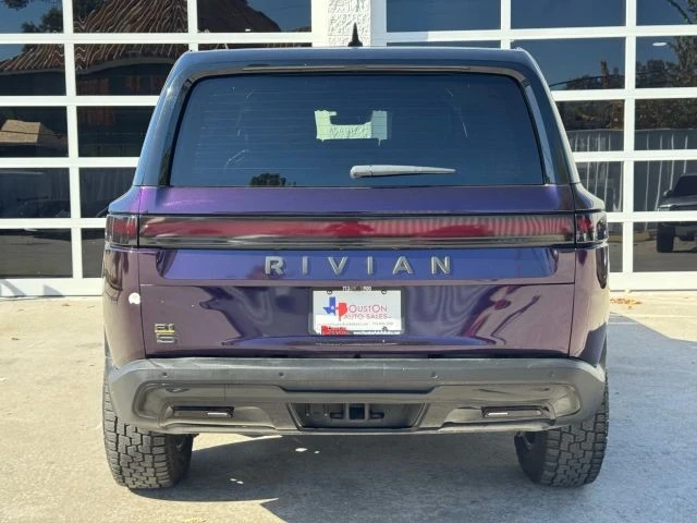 2022 Rivian R1S - Image 16 of 21
