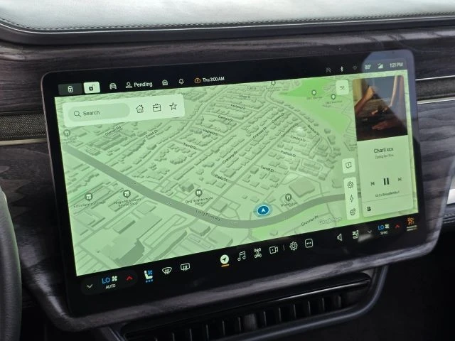2022 Rivian R1S - Image 20 of 21