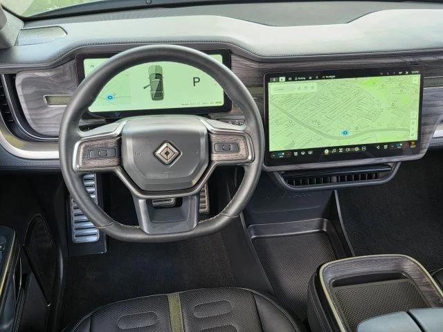 2022 Rivian R1S - Image 15 of 21