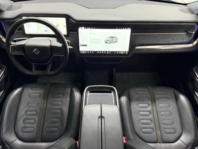 2022 Rivian R1S - Image 2 of 21