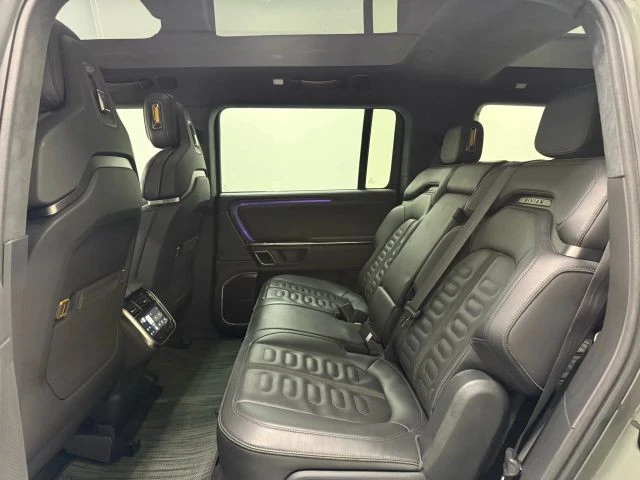 2022 Rivian R1S - Image 18 of 21