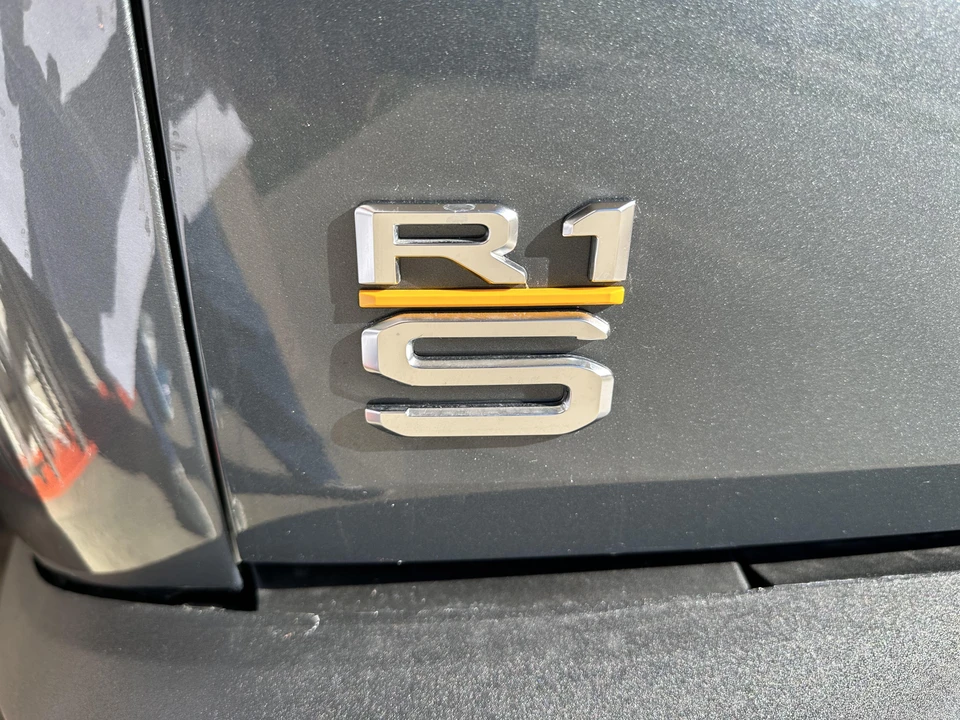 2022 Rivian R1S - Image 20 of 31