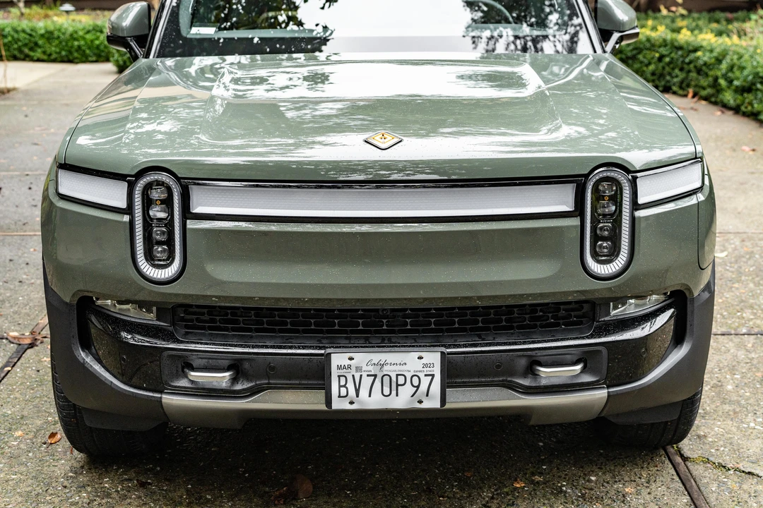 2022 Rivian R1S - Image 11 of 31
