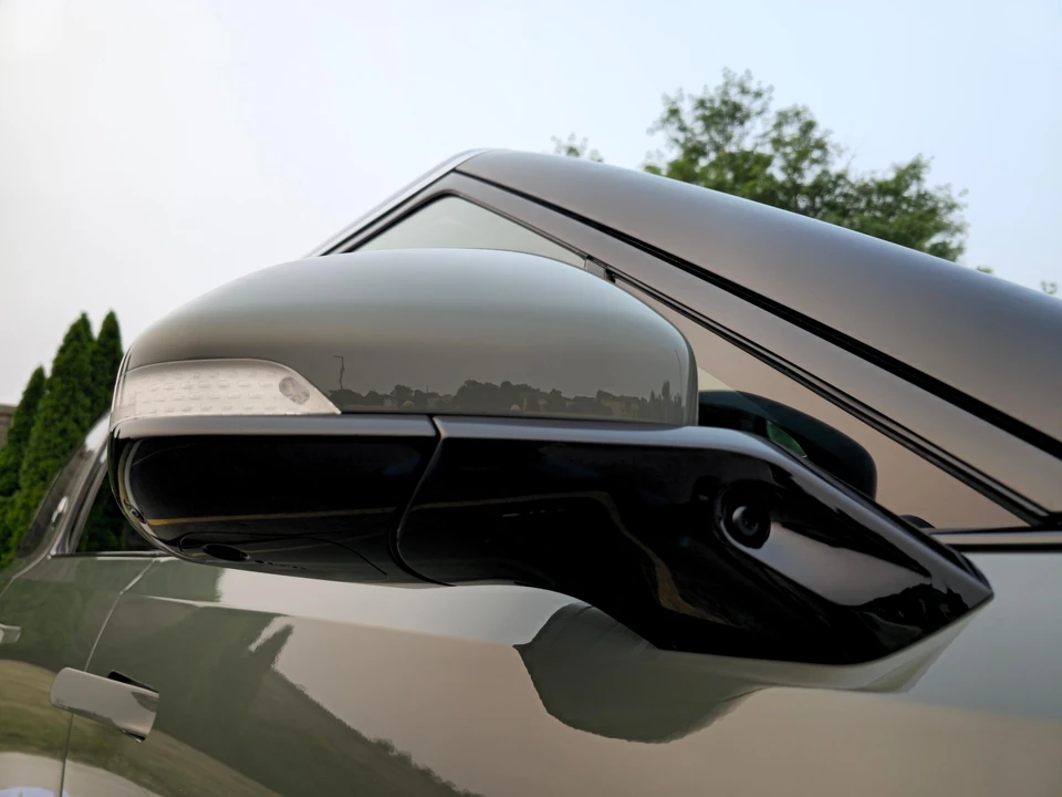 2022 Rivian R1S - Image 31 of 31