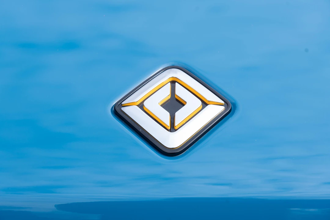 2022 Rivian R1S - Image 13 of 31