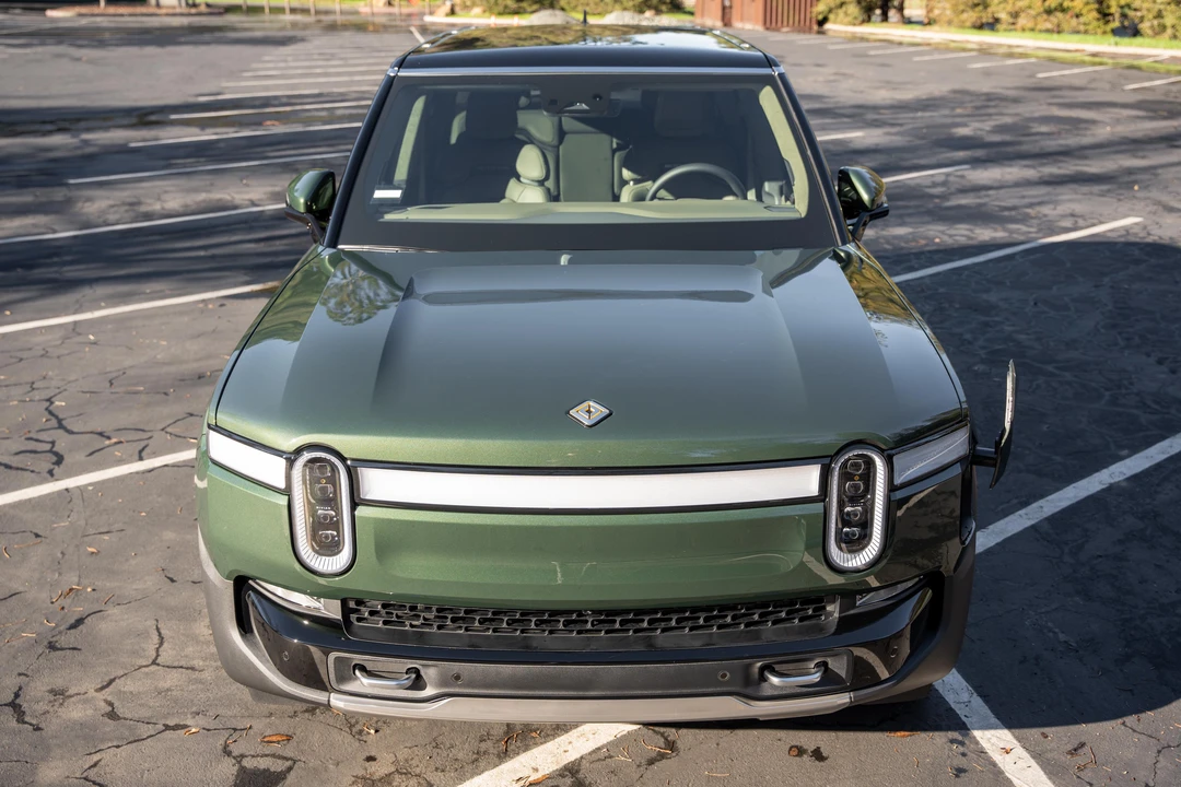 2022 Rivian R1S - Image 6 of 31