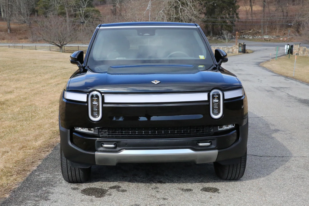 2022 Rivian R1S - Image 7 of 31