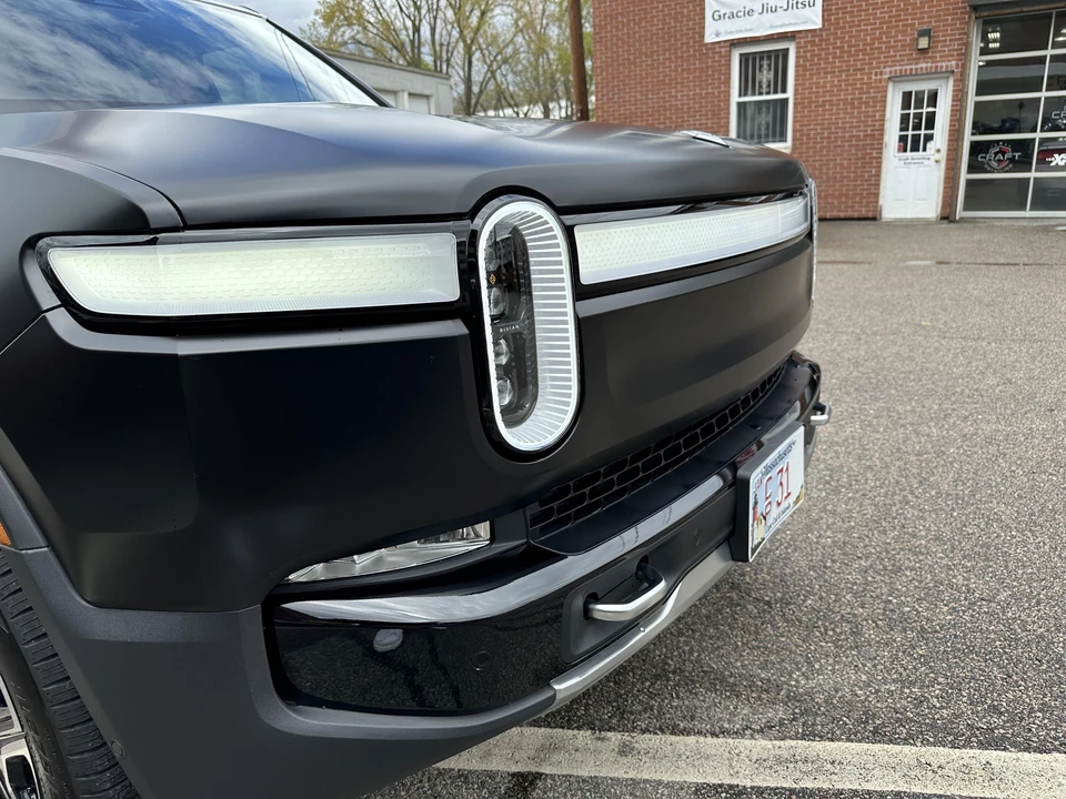 2022 Rivian R1S - Image 15 of 31
