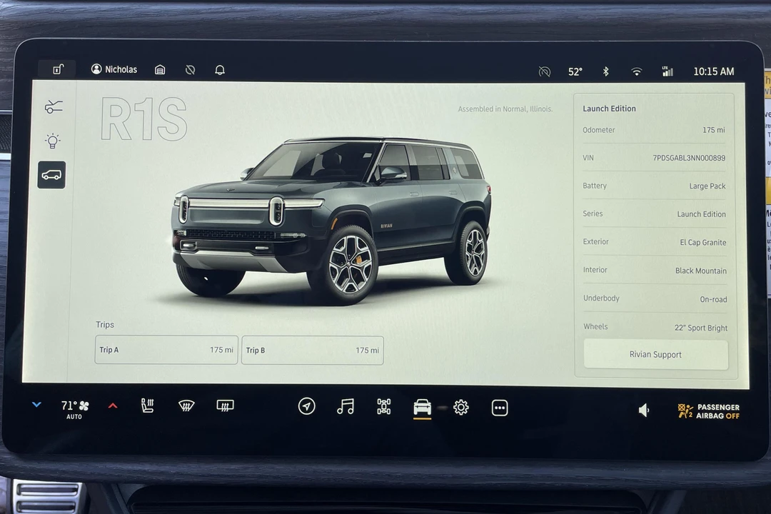 2022 Rivian R1S - Image 20 of 31