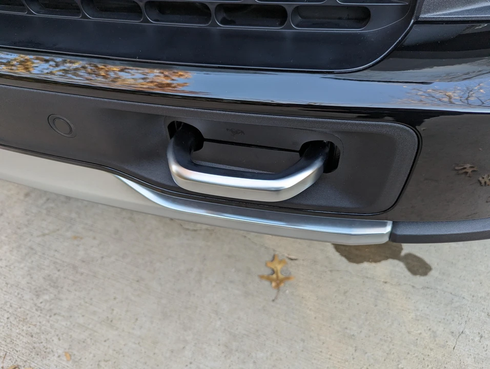 2022 Rivian R1S - Image 28 of 31