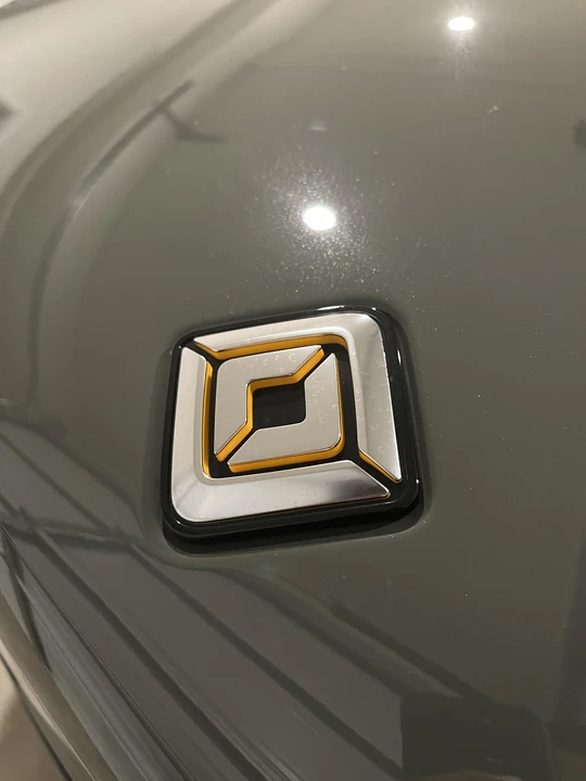 2022 Rivian R1S - Image 23 of 31