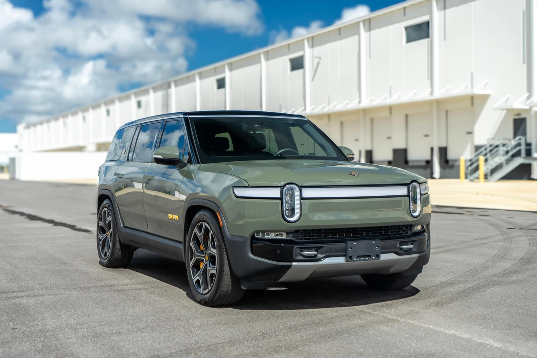 2022 Rivian R1S - Image 20 of 31