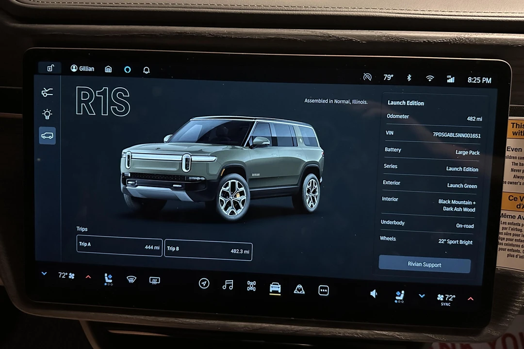 2022 Rivian R1S - Image 20 of 30
