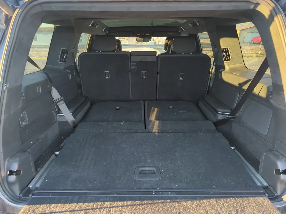 2022 Rivian R1S - Image 5 of 21