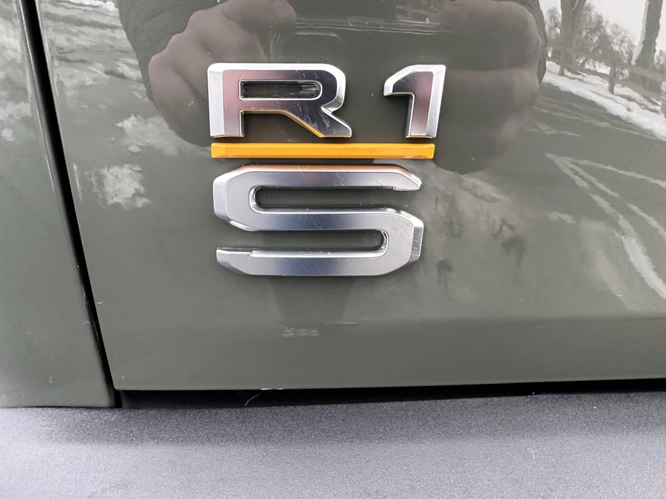2022 Rivian R1S - Image 26 of 31
