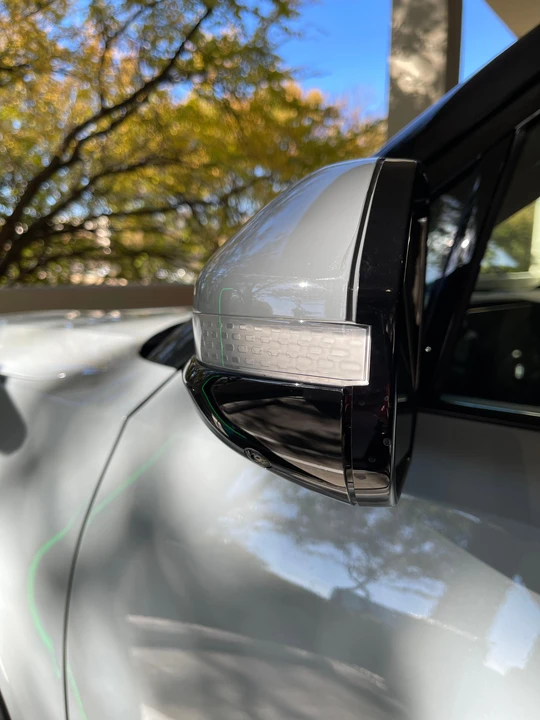 2022 Rivian R1S - Image 22 of 31