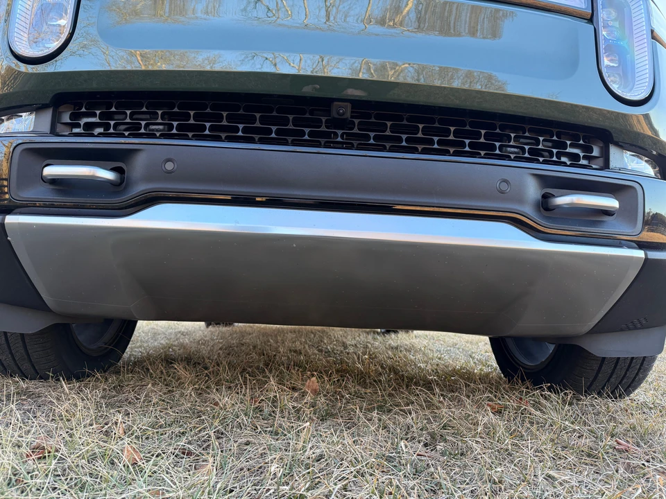 2022 Rivian R1S - Image 11 of 31