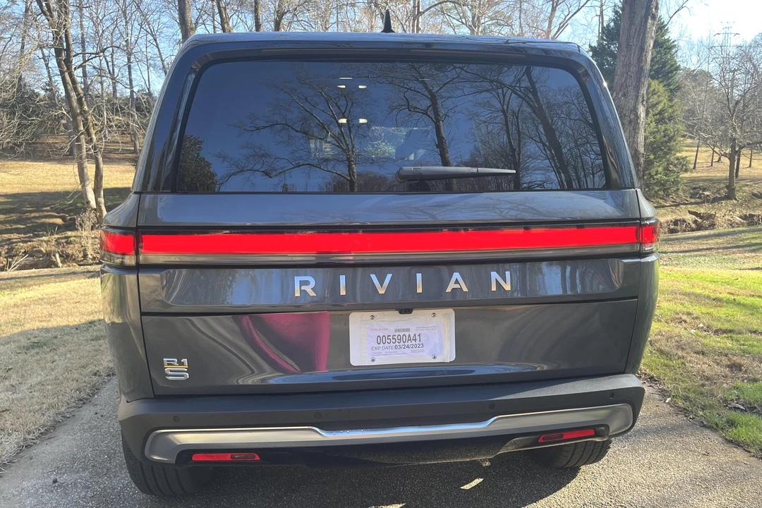 2022 Rivian R1S - Image 5 of 20