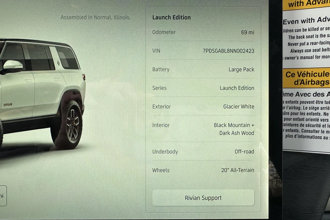 2022 Rivian R1S - Image 27 of 31