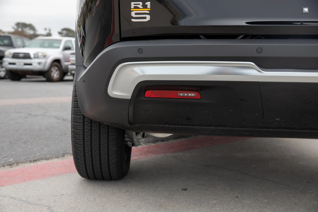 2022 Rivian R1S - Image 20 of 29