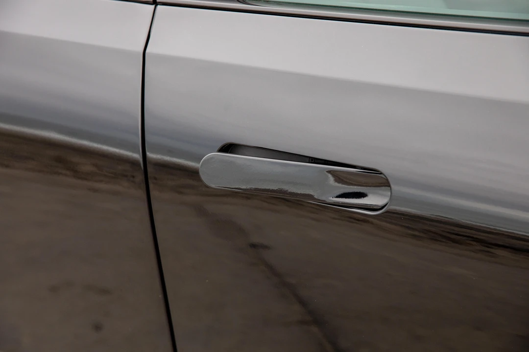 2022 Rivian R1S - Image 24 of 29