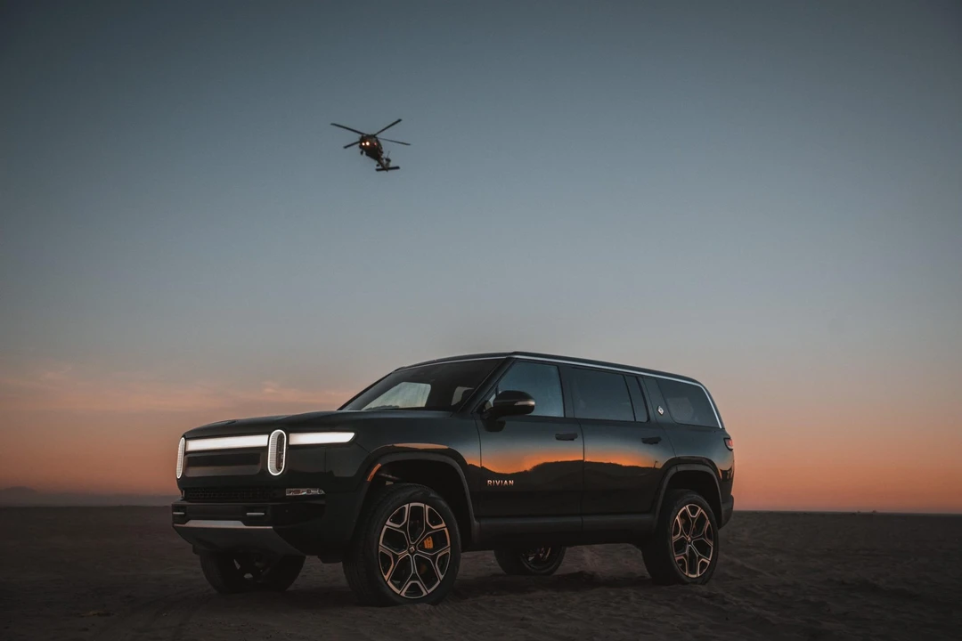 2022 Rivian R1S - Image 21 of 31