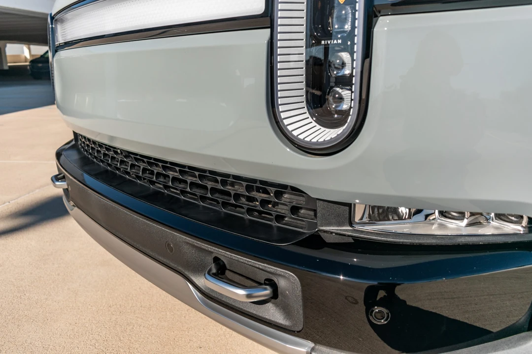 2022 Rivian R1S - Image 21 of 31
