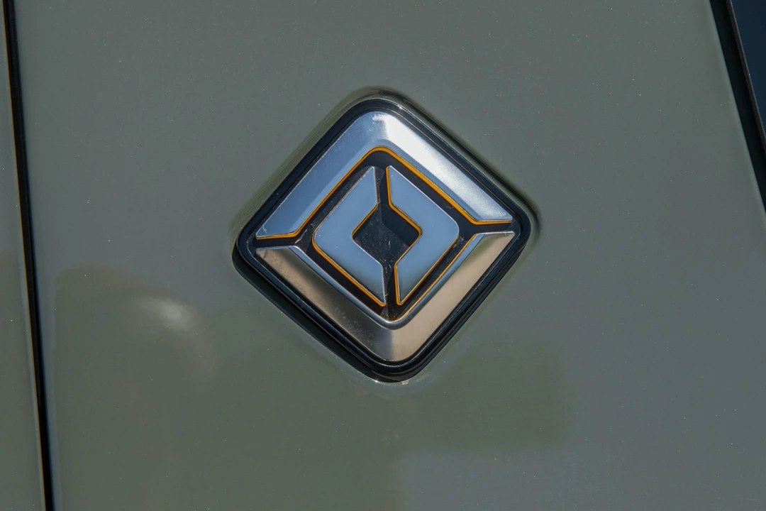 2022 Rivian R1S - Image 23 of 31